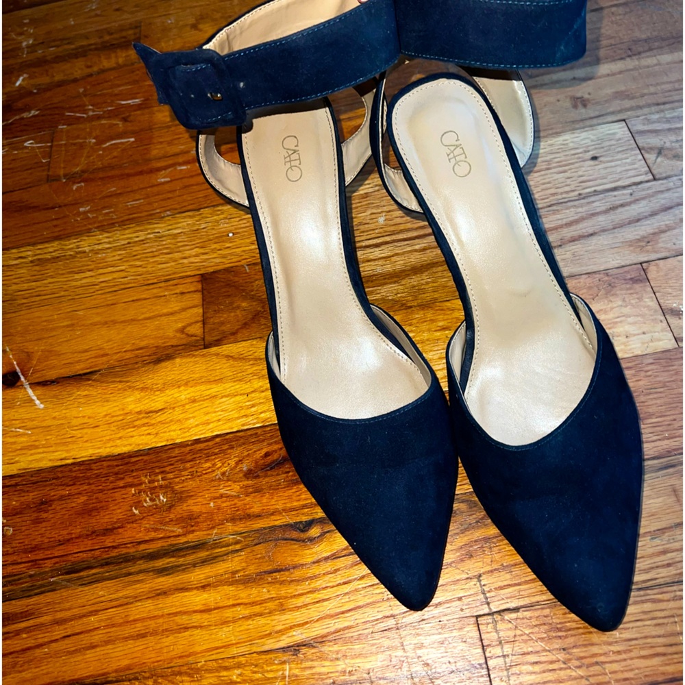 Cato pointed toe heels 👠